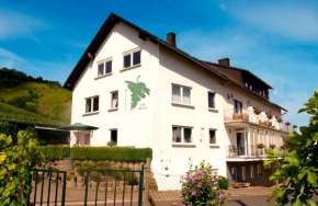 Weingut-Brennerei-Gästehaus Emil Dauns, Reil